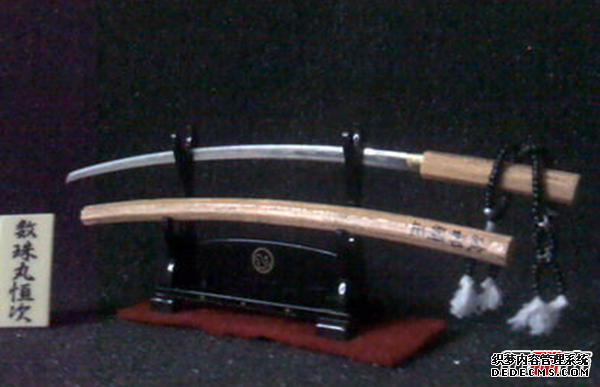 日本十大傳世國寶,三日月宗近是日本天下五劍中最美的劍