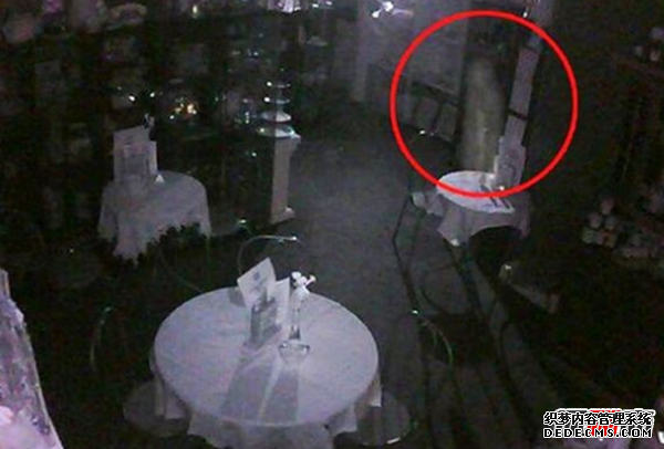 人死后的鬼魂照片?十張嚇死人30萬(wàn)的照片