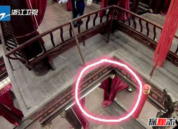 跑男五大靈異事件,跑男合照多出一只手