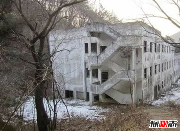 盤(pán)點(diǎn)世界七大鬼屋,超自然樂(lè )園鬼屋鬧鬼傳言不斷(170年悠久歷史)