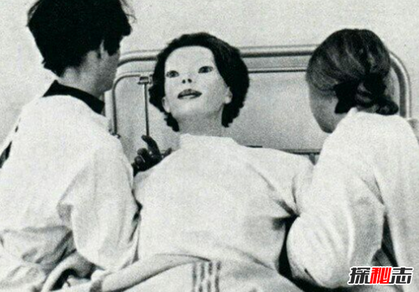 恐怖至極!美國十大真實(shí)靈異事件,荒廢16年人去樓空的夢(mèng)幻樂(lè )園