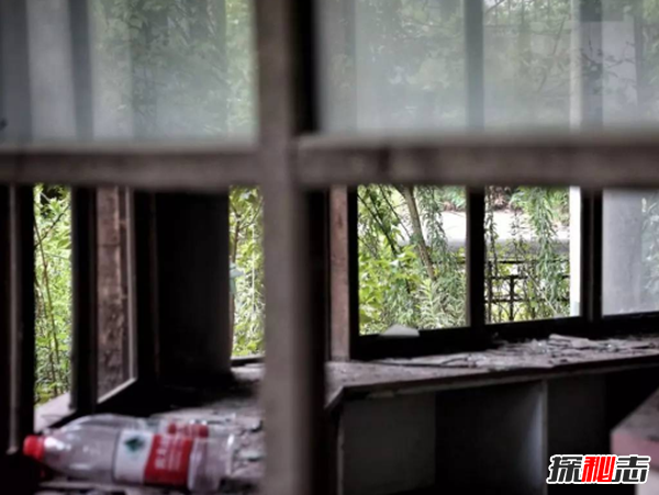 恐怖至極!美國十大真實(shí)靈異事件,荒廢16年人去樓空的夢(mèng)幻樂(lè )園
