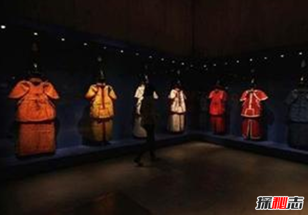 恐怖至極!美國十大真實(shí)靈異事件,荒廢16年人去樓空的夢(mèng)幻樂(lè )園