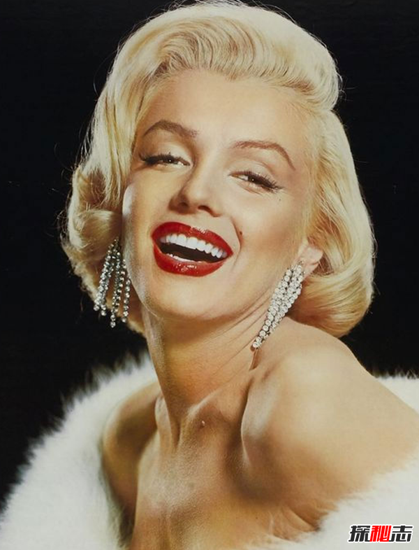 瑪麗蓮夢(mèng)露死亡之謎,究竟自殺還是他殺(死亡當晚秘密日記隨之消失)