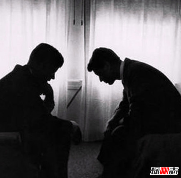 瑪麗蓮夢(mèng)露死亡之謎,究竟自殺還是他殺(死亡當晚秘密日記隨之消失)