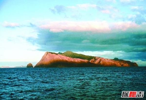 魯濱遜島寶藏之謎,被埋于地下15米處值約130億美元(史上最大寶藏)