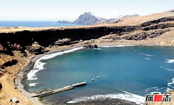 魯濱遜島寶藏之謎,被埋于地下15米處值約130億美元(史上最大寶藏)