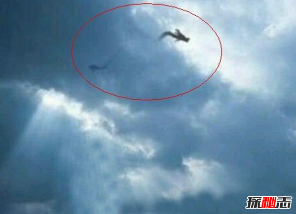 靈異事件真實(shí)圖片,百分百真實(shí)的靈異經(jīng)歷