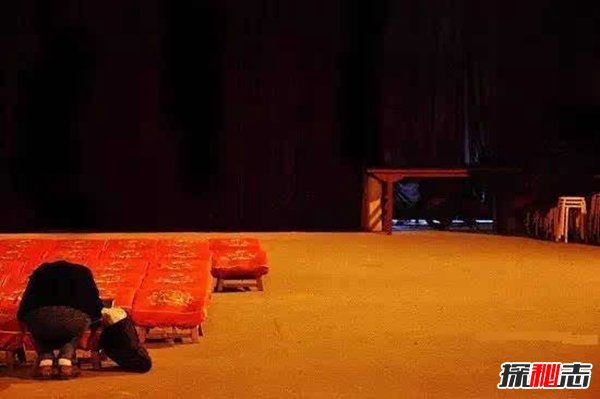 拜佛禁忌,千萬(wàn)不要衣著(zhù)暴露的去拜佛(對佛祖大不敬)