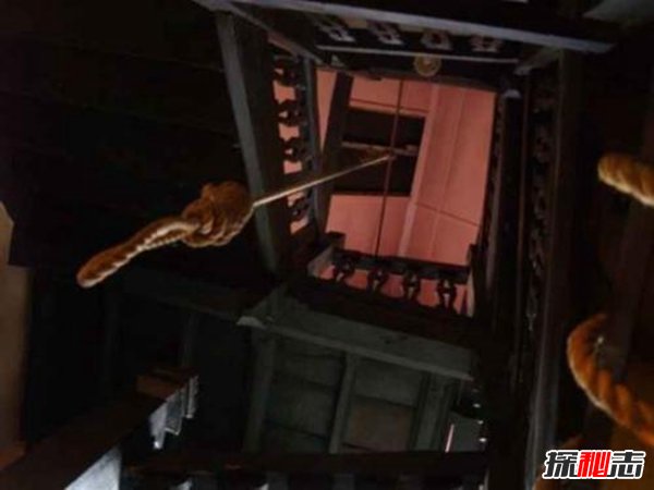 芭提雅十大鬧鬼酒店,鏡子里出現詭異人臉