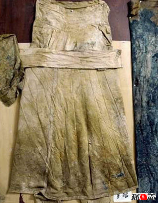安徽香尸之謎,保存完整渾身散發(fā)異香(尸長(cháng)1.64米距今三百多年)