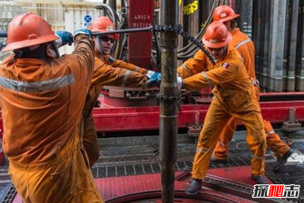 10個(gè)最掙錢(qián)的危險工作 有命賺錢(qián)也要有命花!(需小心)