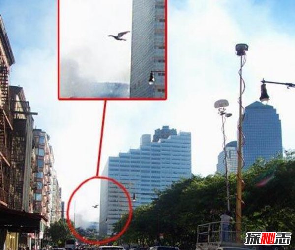 911事件靈異照片揭秘 照片驚現天蛾人和魔鬼臉