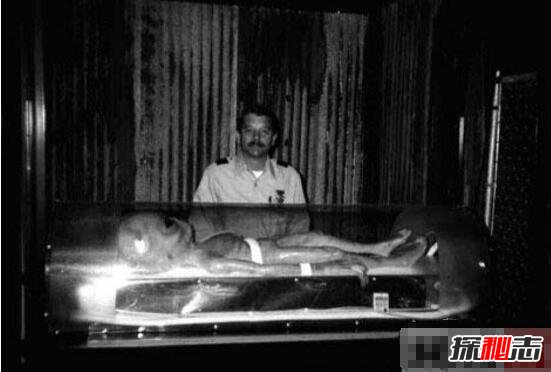 1947年飛碟墜毀事件