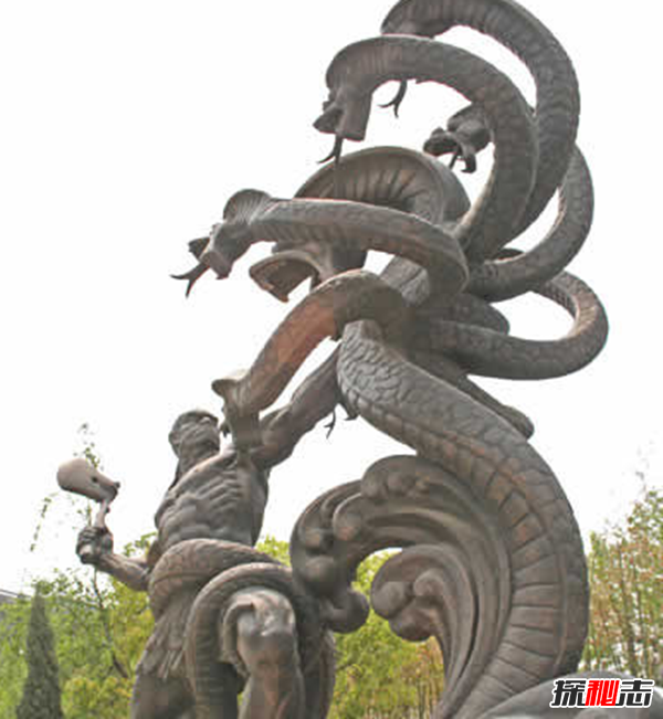 上古神話(huà)兇神相柳圖片,九嬰和相柳是同一物種?(九頭蛇身)