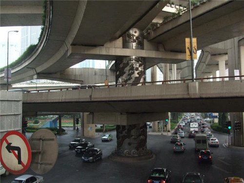 上海延安路高架橋龍柱事件的傳說(shuō)和真相