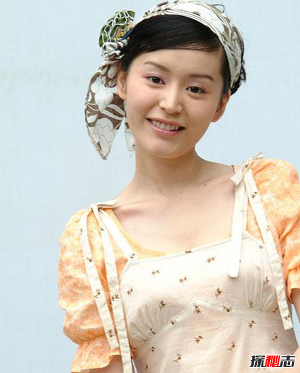 深扒!柏雪靈異事件,拍戲半夜刮墻壁自殘手指