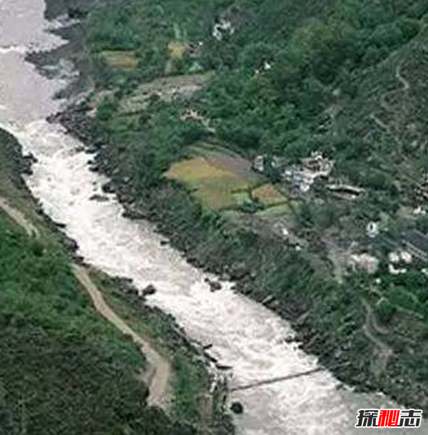 神秘北緯30°緯線(xiàn)之謎,緯線(xiàn)附近奇景繁多詭異頻發(fā)(貫穿四大古國)