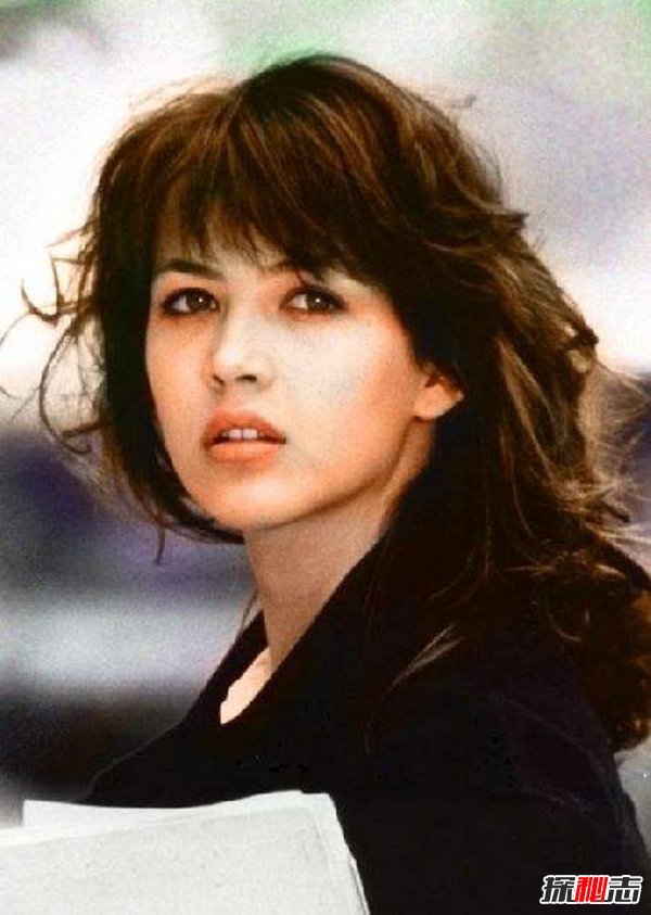 世界公認的十大美女,奧黛麗赫本依舊是無(wú)數人心中的女神