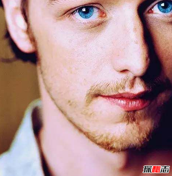 世界上眼睛最漂亮的人:詹姆斯.麥卡沃伊(湛藍星空般眼睛)