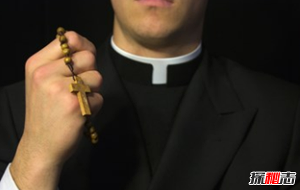 惡魔希特勒的10個(gè)歷史故事 夢(mèng)想為藝術(shù)家,卻致1100萬(wàn)人被殺