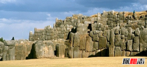 改變歷史定論的十大考古發(fā)現,70年前巨型建筑連一張紙都穿不透