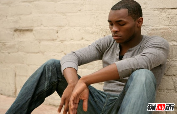 第一次約會(huì )怎么聊天?初次約會(huì )不應該說(shuō)的20句話(huà)