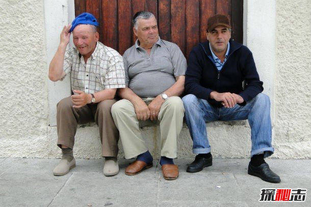 鬼壓床是睡眠癱瘓?科學(xué)解釋恐怖的睡眠癱瘓