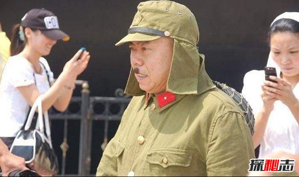 鬼子帽子兩側的簾布有啥用 真相意外