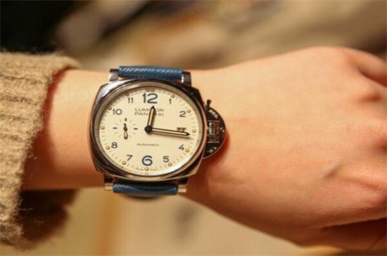 automatic是什么牌子的手表