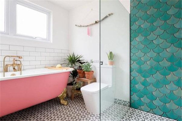 家用浴缸尺寸一般多大合適 怎么選擇合適的浴缸大小